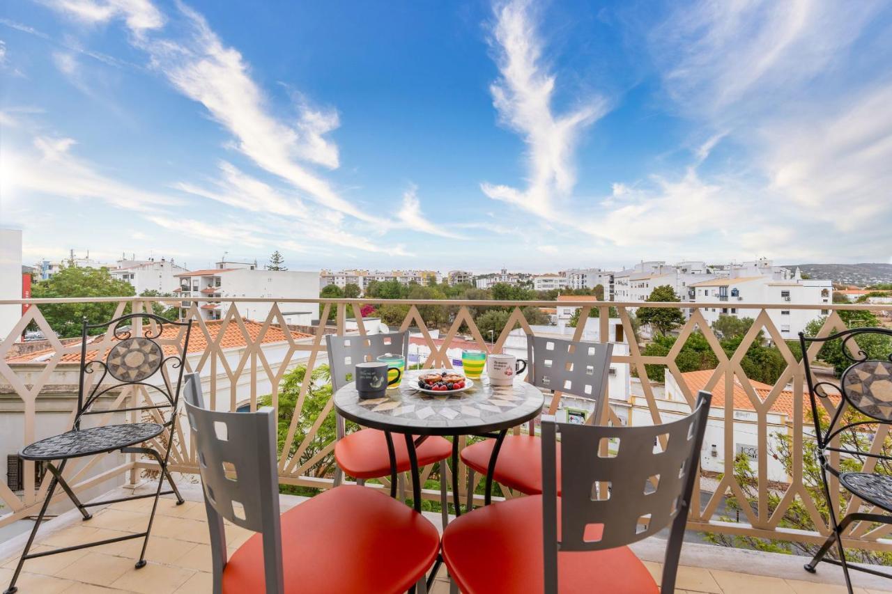 Peaceful 1 Bdr Apartment W/ Balcony By Lovelystay Almancil Exterior foto